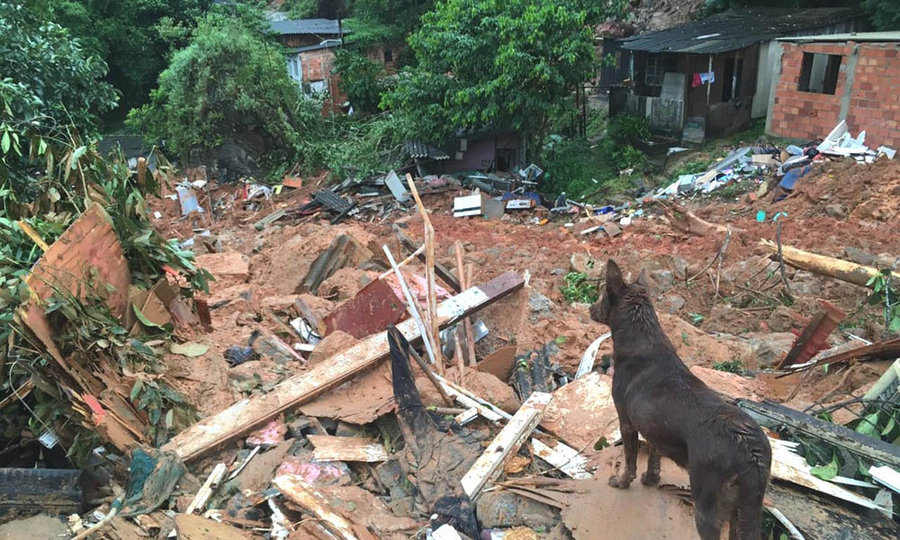 Moradora que teve casa destruída em deslizamento de terra será indenizada por danos morais e materiais