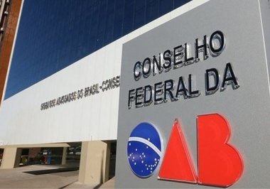 Pleno aprova proposta de súmula vinculante ao STF em defesa de advogados pareceristas